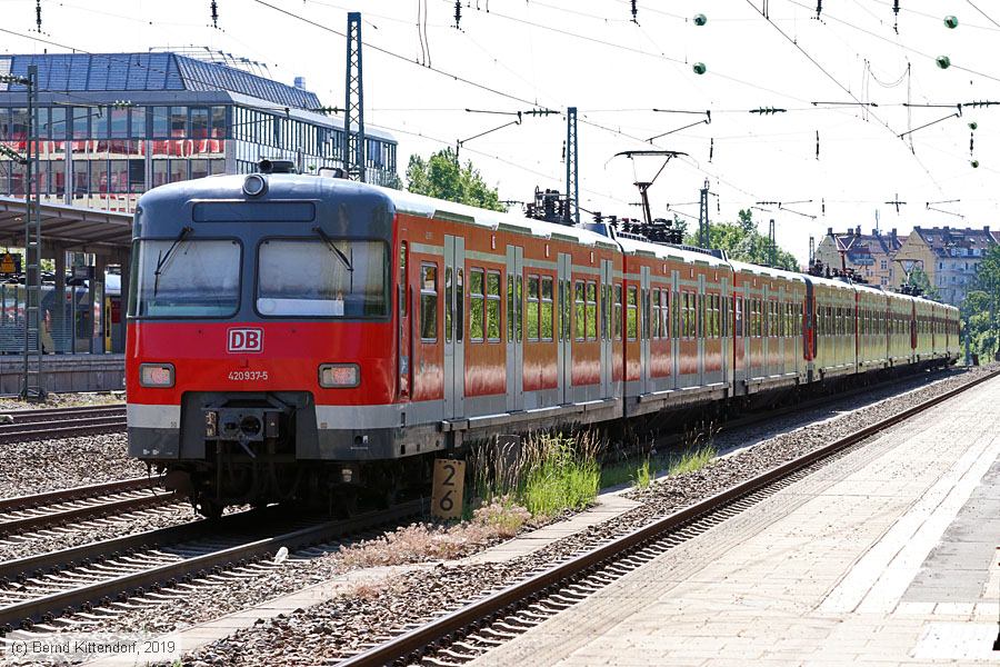 Deutsche Bahn - 420937-5
/ Bild: db4209375_bk1906190021.jpg