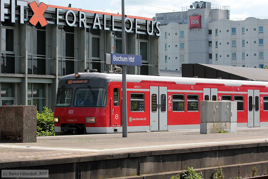 Deutsche Bahn - 420942-5
/ Bild: db4209425_bk1706180200.jpg