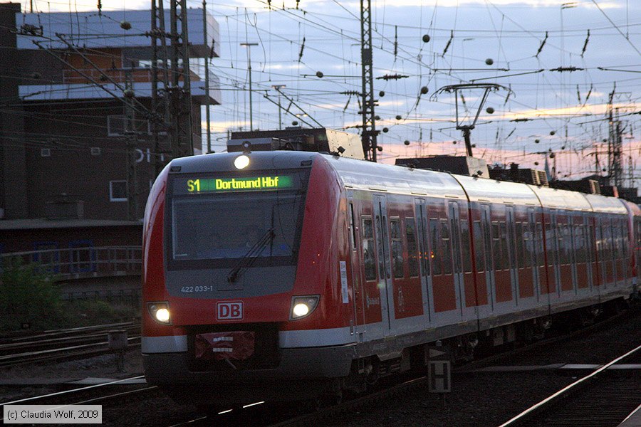 Deutsche Bahn - 422033-1
/ Bild: db4220331_cw0910180130.jpg