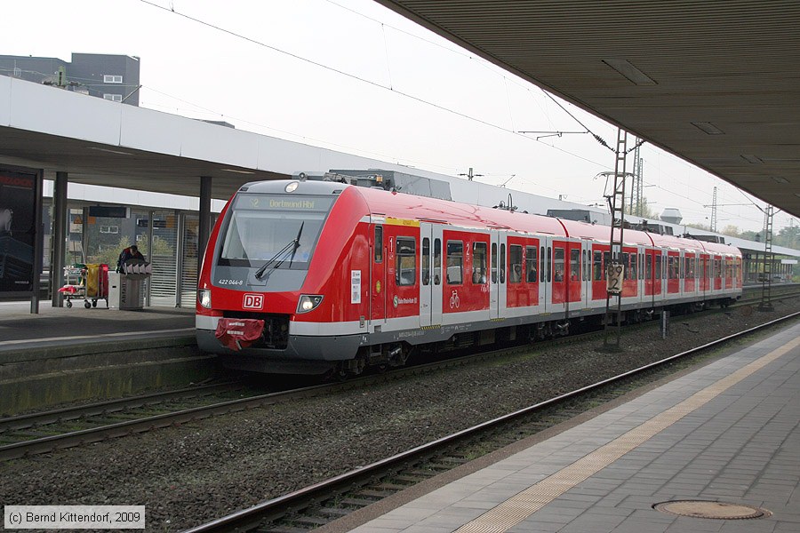 Deutsche Bahn - 422044-8
/ Bild: db4220448_bk0910230059.jpg