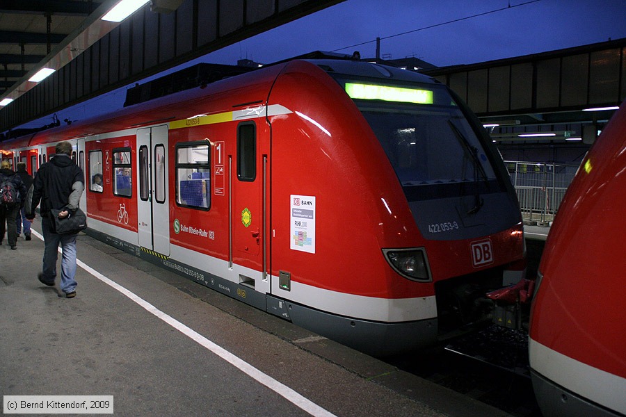 Deutsche Bahn - 422053-9
/ Bild: db4220539_bk0911250181.jpg