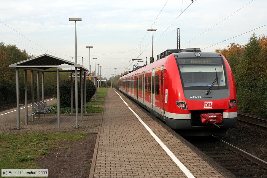 Deutsche Bahn - 422505-8
/ Bild: db4225058_bk0910230067.jpg Deutsche Bahn - 422505-8
/ Bild: db4225058_bk0910230067.jpg