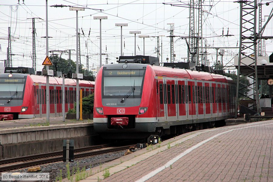 Deutsche Bahn - 422533-0
/ Bild: db4225330_bk1407130217.jpg