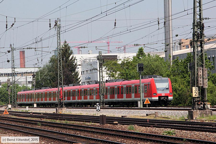 Deutsche Bahn - 423152-8
/ Bild: db4231528_bk1505130073.jpg