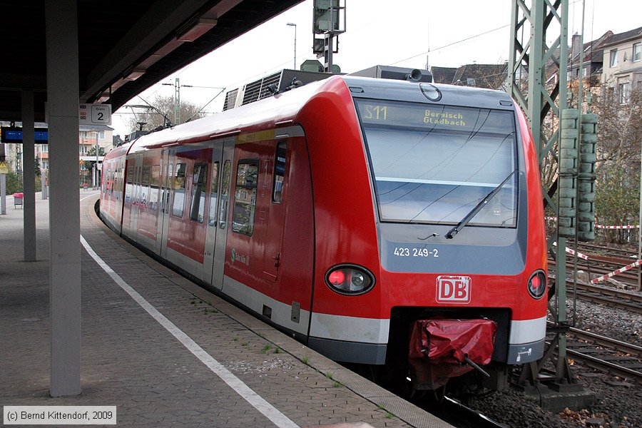 Deutsche Bahn - 423249-2
/ Bild: db4232492_bk0911260067.jpg Deutsche Bahn - 423249-2
/ Bild: db4232492_bk0911260067.jpg