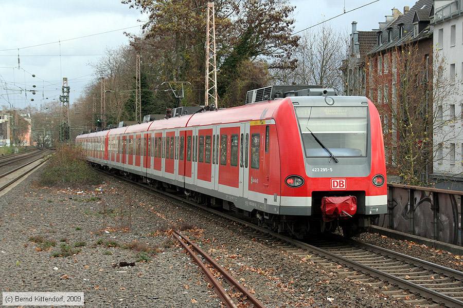 Deutsche Bahn - 423295-5
/ Bild: db4232955_bk0911260249.jpg