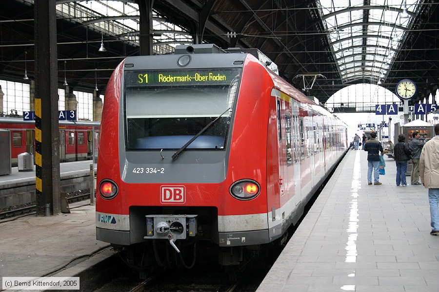 Deutsche Bahn - 423334-2
/ Bild: db4233342_e0015510.jpg