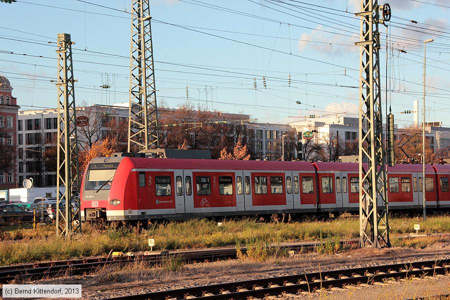 Deutsche Bahn - 423350-8
/ Bild: db4233508_bk1311250082.jpg