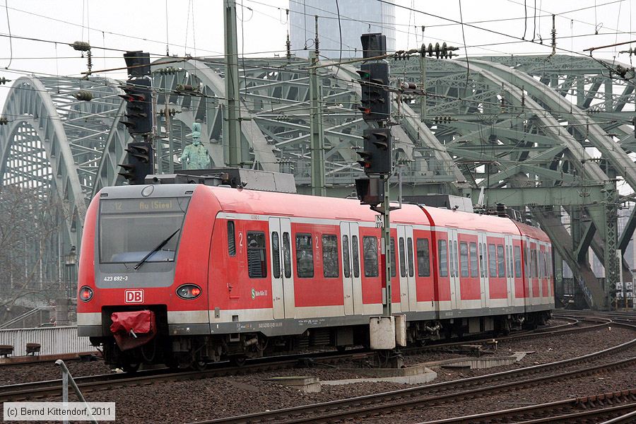 Deutsche Bahn - 423692-3
/ Bild: db4236923_bk1102190033.jpg