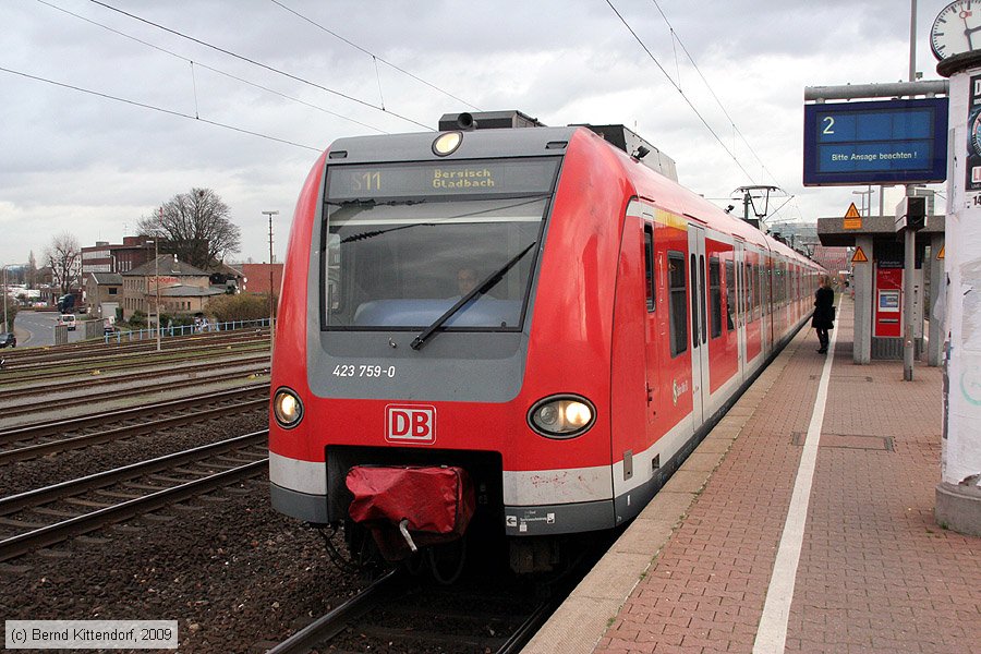 Deutsche Bahn - 423759-0
/ Bild: db4237590_bk0911260267.jpg