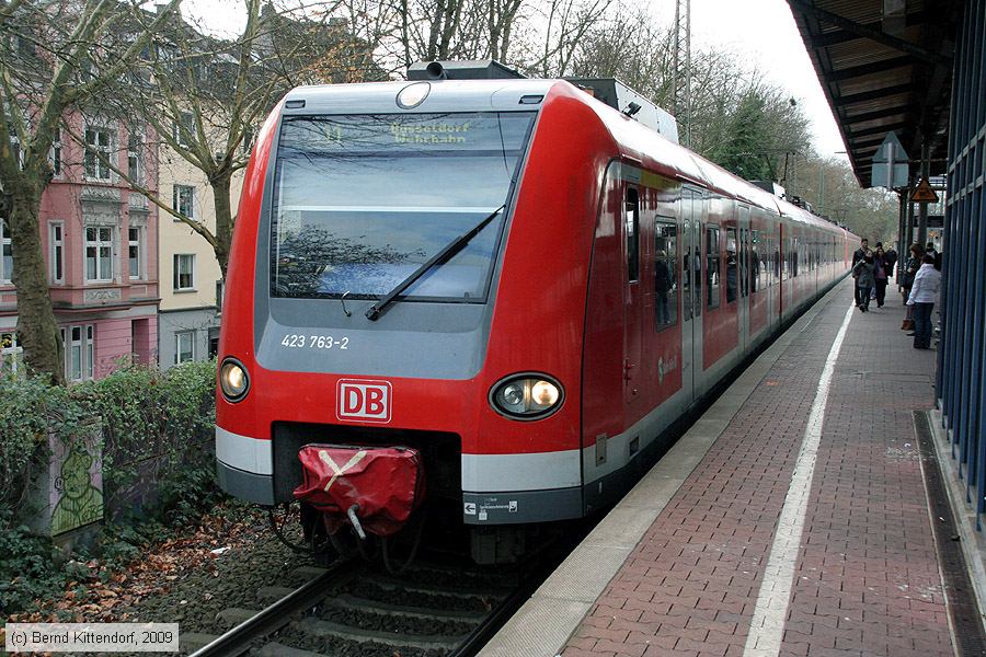 Deutsche Bahn - 423763-2
/ Bild: db4237632_bk0911260248.jpg