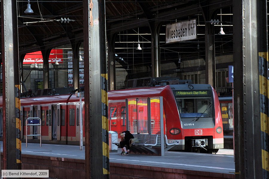 Deutsche Bahn - 423915-8
/ Bild: db4239158_bk0905230028.jpg