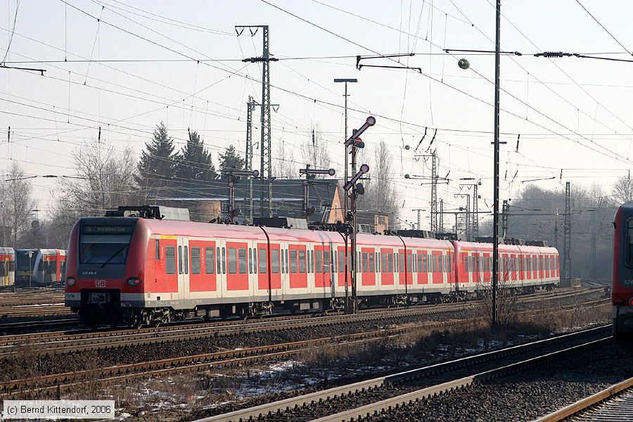 Deutsche Bahn - 423916-6
/ Bild: db4239166_e0026204.jpg