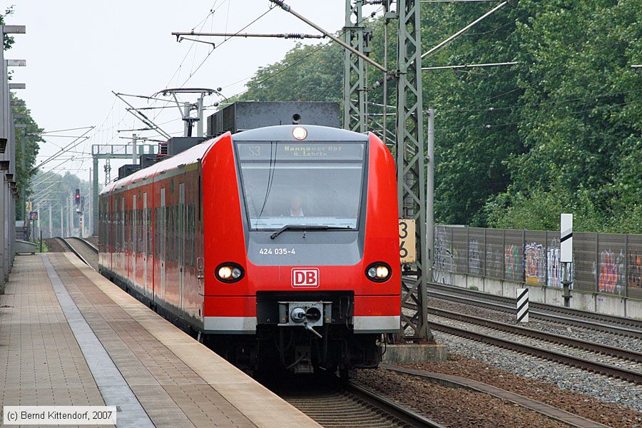Deutsche Bahn - 424035-4
/ Bild: db4240354_bk0708260075.jpg