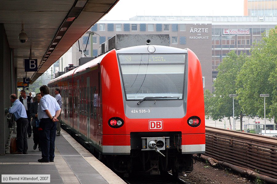 Deutsche Bahn - 424535-3
/ Bild: db4245353_bk0708260078.jpg