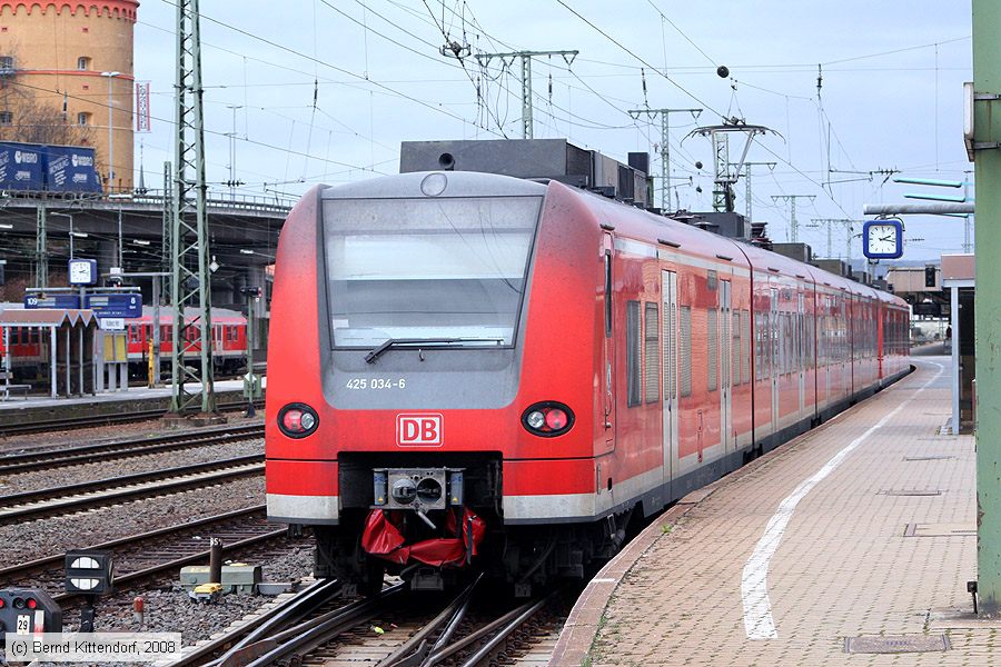 Deutsche Bahn - 425034-6
/ Bild: db4250346_bk0803120067.jpg