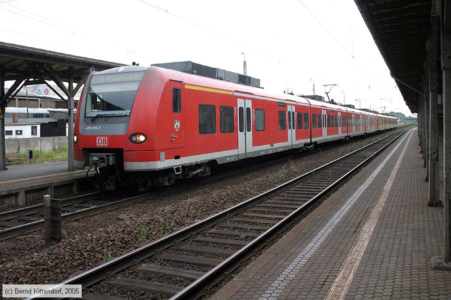 Deutsche Bahn - 425035-3
/ Bild: db4250353_e0020819.jpg