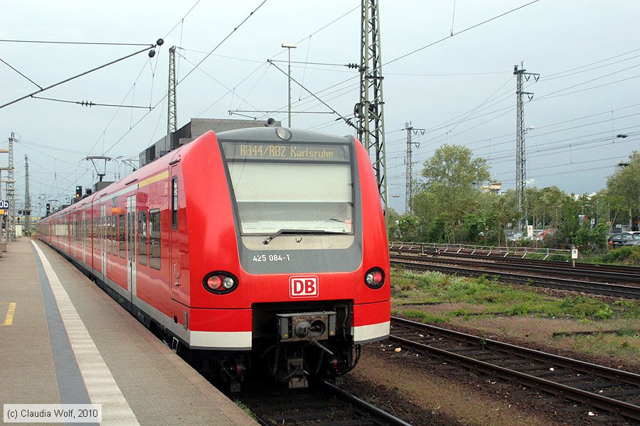 Deutsche Bahn - 425084-1
/ Bild: db4250841_cw1005040191.jpg