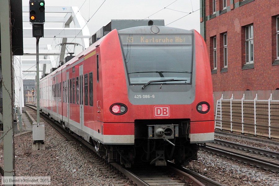 Deutsche Bahn - 425086-6
/ Bild: db4250866_bk1603190023.jpg