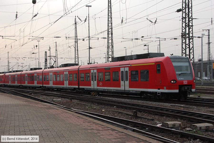 Deutsche Bahn - 425088-2
/ Bild: db4250882_bk1403310012.jpg