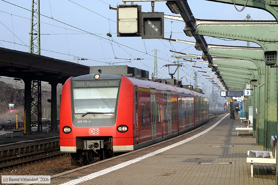 Deutsche Bahn - 425110-4
/ Bild: db4251104_e0025772.jpg