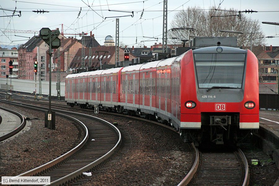 Deutsche Bahn - 425114-6
/ Bild: db4251146_bk1101140016.jpg