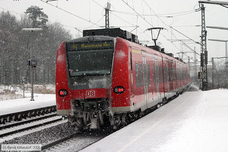 Deutsche Bahn - 425114-6
/ Bild: db4251146_e0025337.jpg