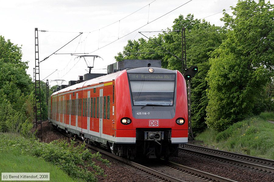 Deutsche Bahn - 425118-7
/ Bild: db4251187_bk0805050004.jpg