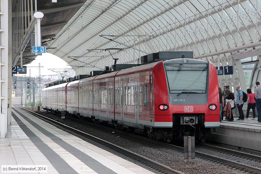 Deutsche Bahn - 425119-5
/ Bild: db4251195_bk1406020035.jpg
