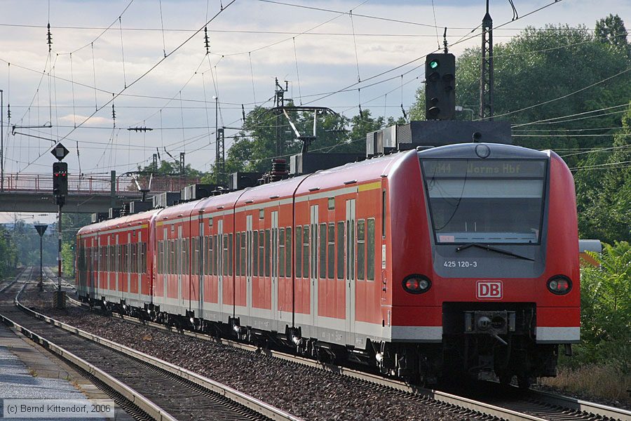 Deutsche Bahn - 425120-3
/ Bild: db4251203_bk0608030010.jpg