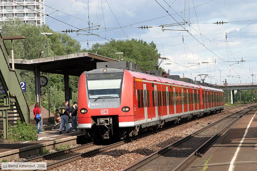 Deutsche Bahn - 425121-1
/ Bild: db4251211_bk0606020146.jpg