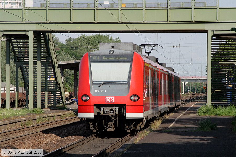 Deutsche Bahn - 425121-1
/ Bild: db4251211_bk0806100031.jpg