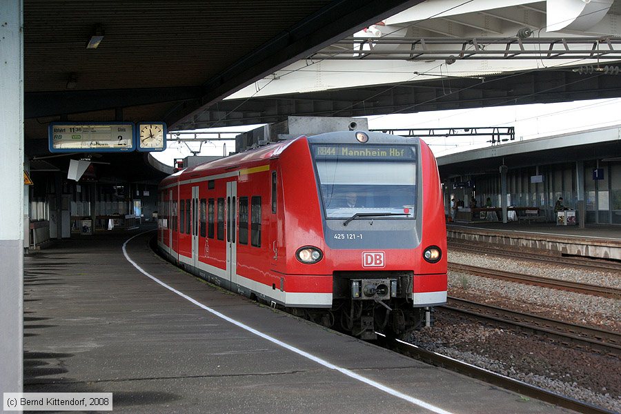 Deutsche Bahn - 425121-1
/ Bild: db4251211_bk0810170019.jpg