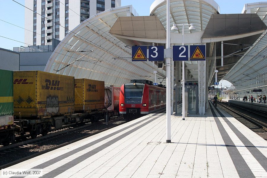 Deutsche Bahn - 425123-7
/ Bild: db4251237_cw0708230006.jpg