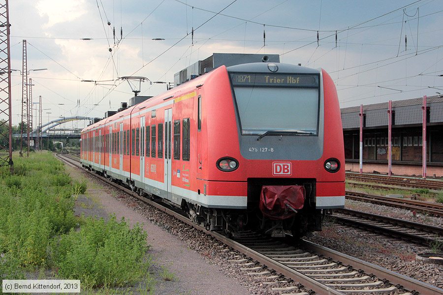 Deutsche Bahn - 425127-8
/ Bild: db4251278_bk1306080198.jpg