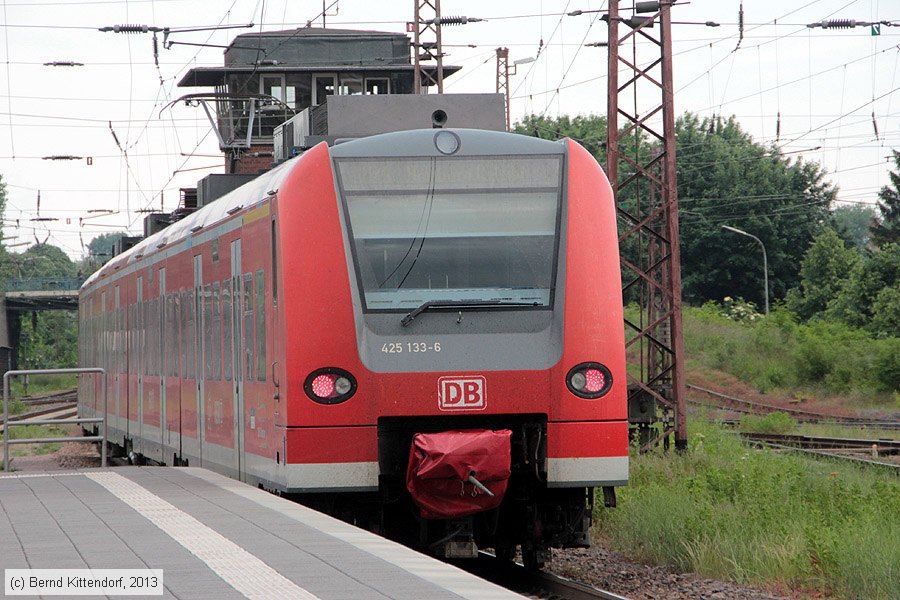 Deutsche Bahn - 425133-6
/ Bild: db4251336_bk1306080210.jpg