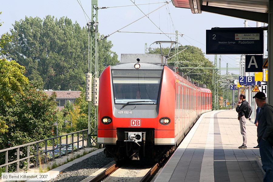Deutsche Bahn - 425152-6
/ Bild: db4251526_bk0708260120.jpg