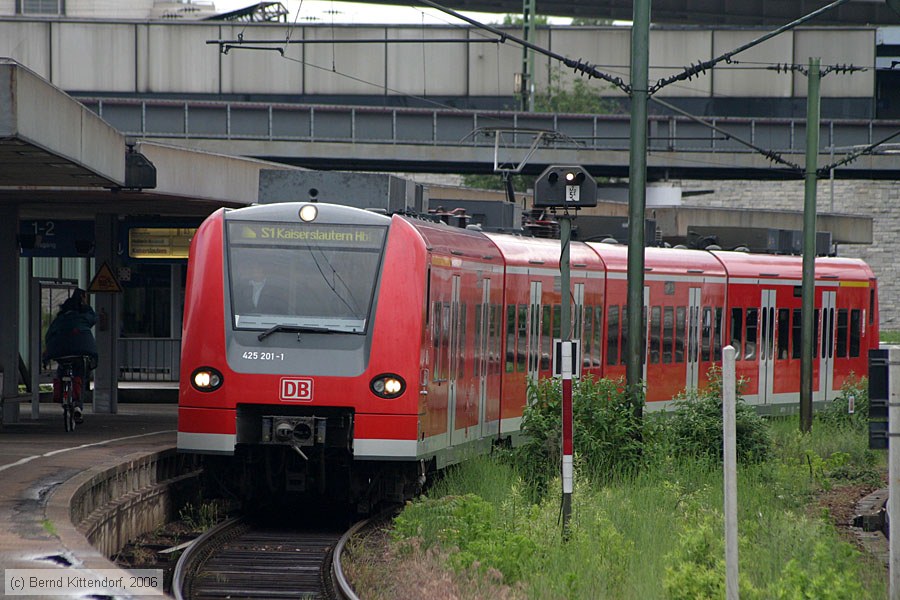 Deutsche Bahn - 425201-1
/ Bild: db4252011_bk0605280006.jpg