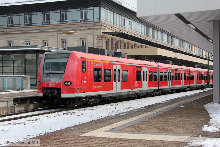Deutsche Bahn - 425201-1
/ Bild: db4252011_bk1303130050.jpg