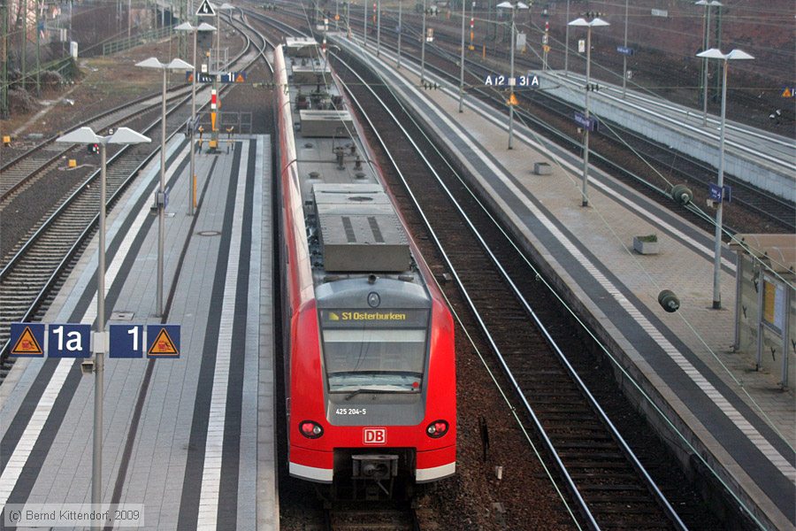 Deutsche Bahn - 425204-5
/ Bild: db4252045_bk0901020031.jpg