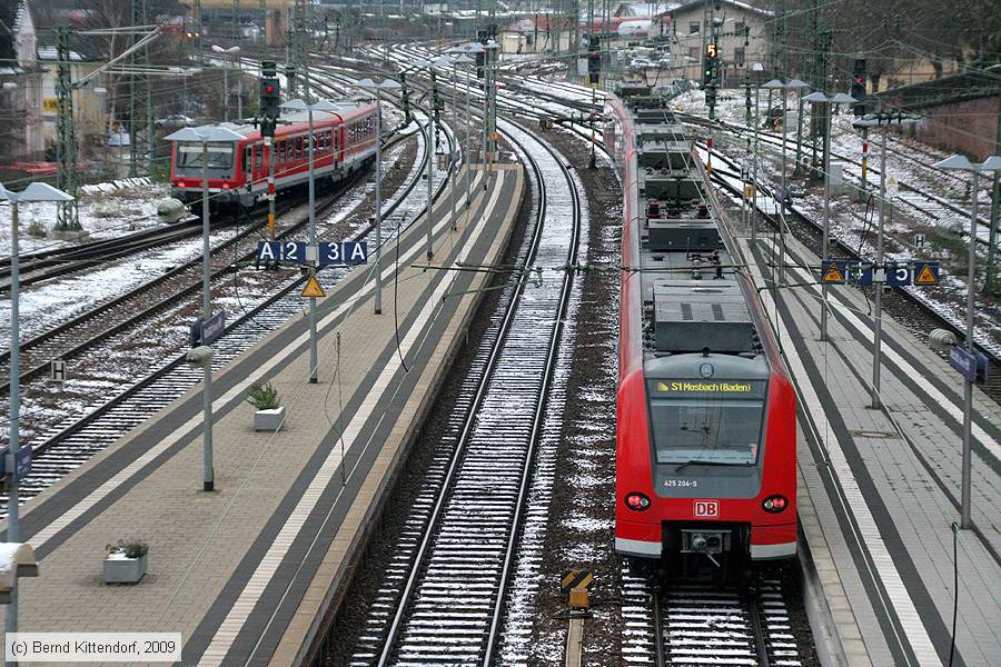 Deutsche Bahn - 425204-5
/ Bild: db4252045_bk0912140041.jpg