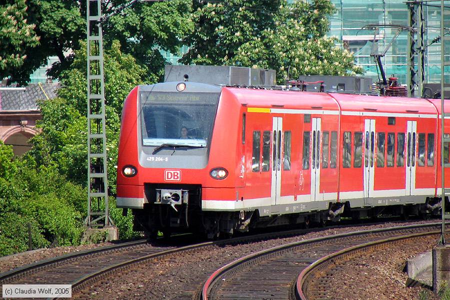 Deutsche Bahn - 425204-5
/ Bild: db4252045_cw011751.jpg