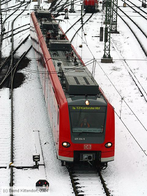 Deutsche Bahn - 425204-5
/ Bild: db4252045_e0001847.jpg