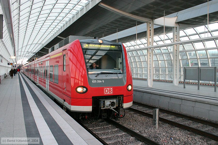 Deutsche Bahn - 425204-5
/ Bild: db4252045_e0002007.jpg