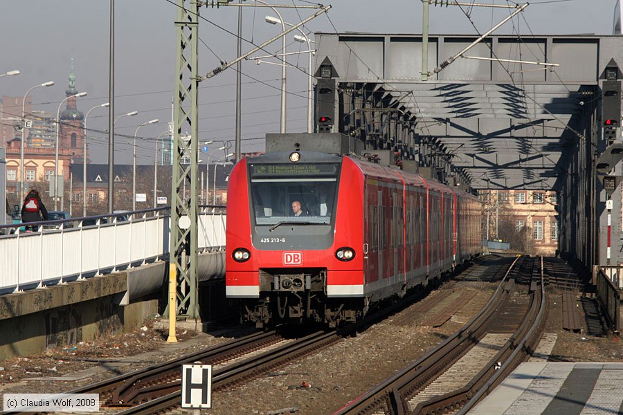 Deutsche Bahn - 425213-6
/ Bild: db4252136_cw0802190009.jpg