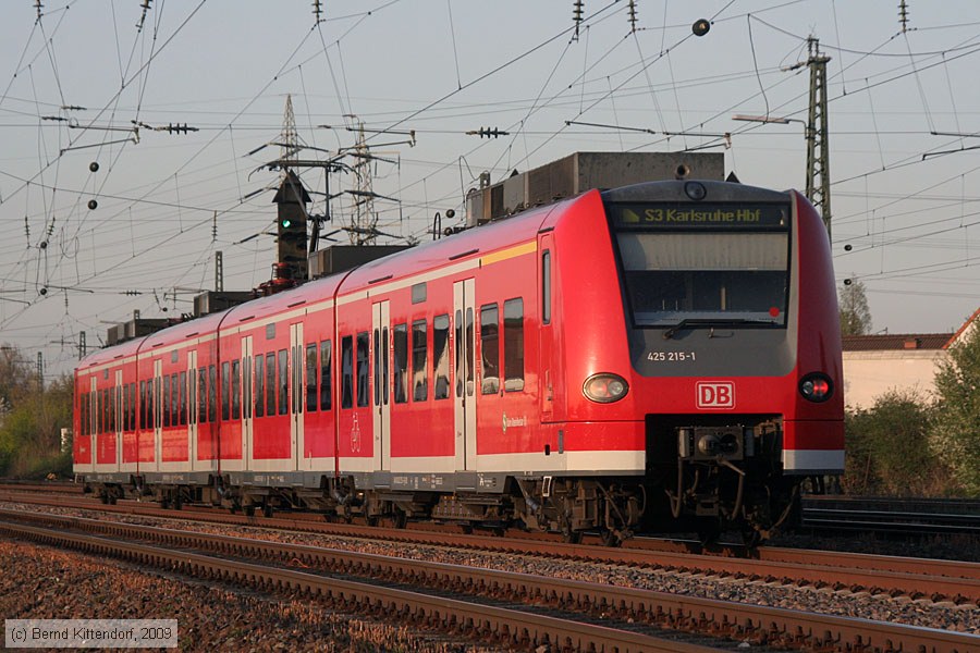 Deutsche Bahn - 425215-1
/ Bild: db4252151_bk0904090091.jpg