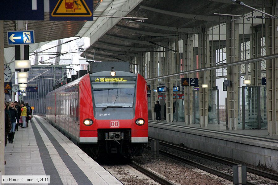 Deutsche Bahn - 425215-1
/ Bild: db4252151_bk1101280044.jpg