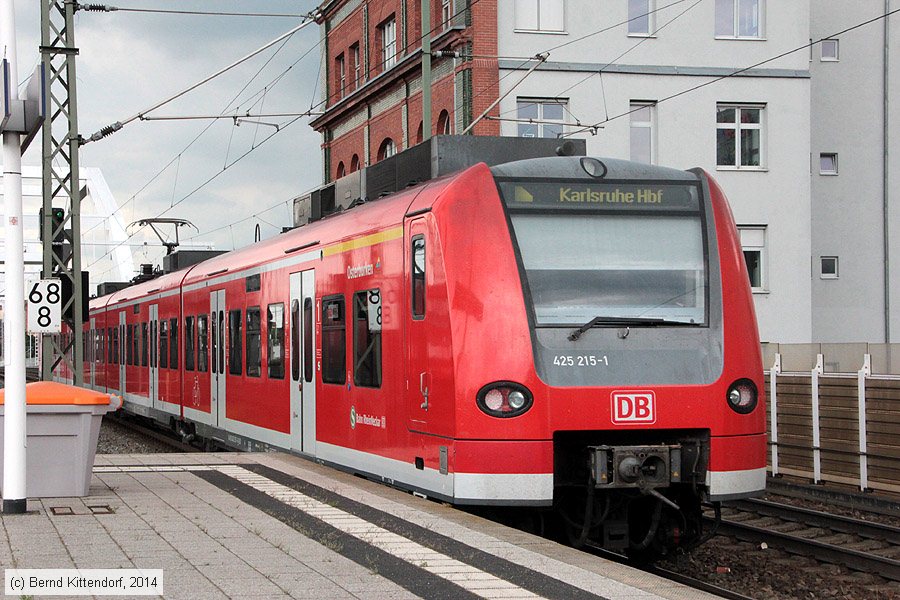 Deutsche Bahn - 425215-1
/ Bild: db4252151_bk1405280035.jpg Deutsche Bahn - 425215-1
/ Bild: db4252151_bk1405280035.jpg