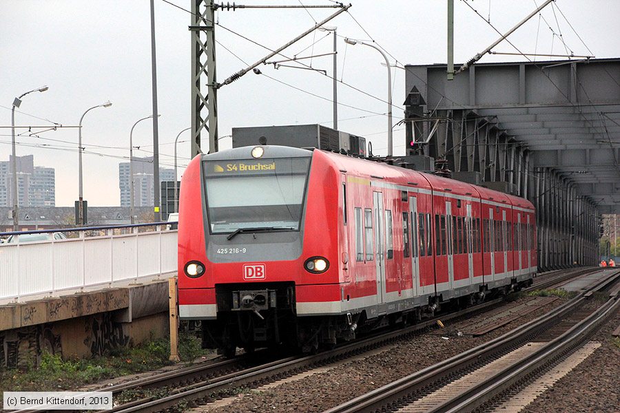 Deutsche Bahn - S-Bahn Rhein Neckar - 425216-9
/ Bild: db4252169_bk1311210006.jpg