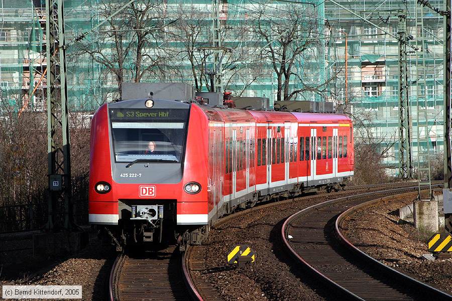 Deutsche Bahn - S-Bahn Rhein Neckar - 425222-7
/ Bild: db4252227_e0012948.jpg